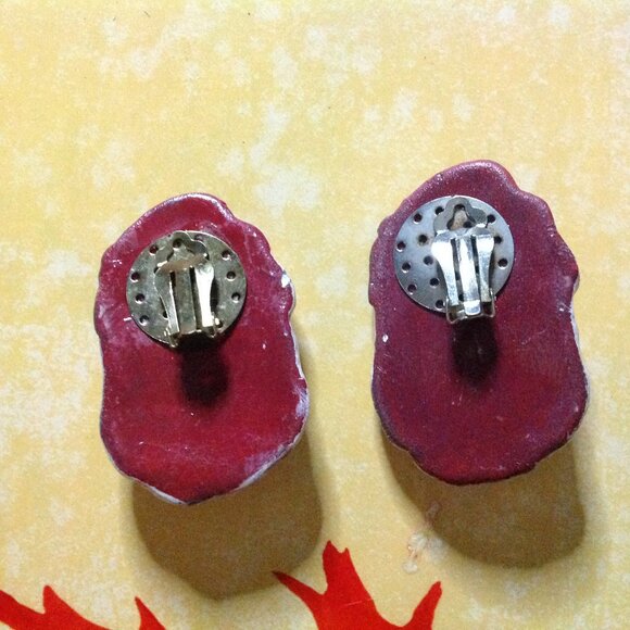 Rare Vintage Handmade Ceramic Santa Head Clip Back Earrings - Picture 4 of 4